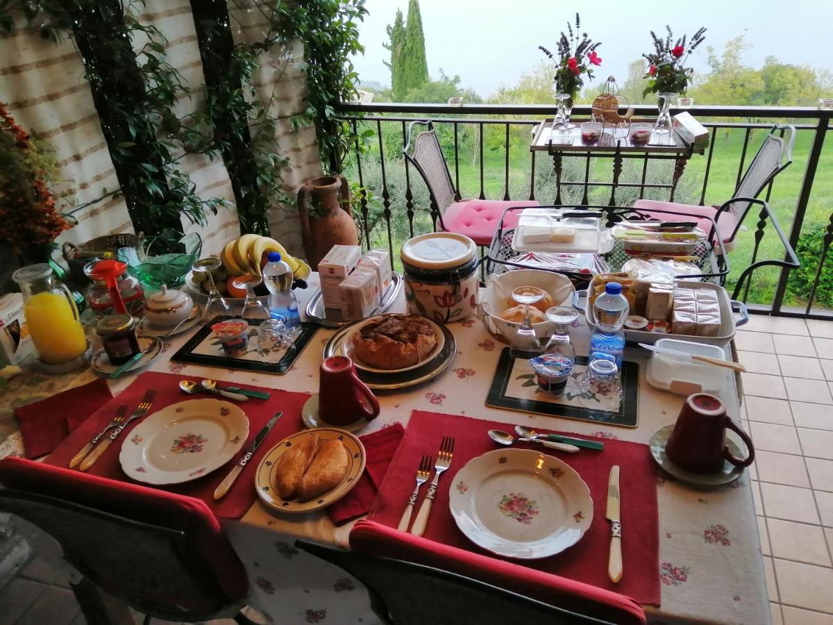 Beb Da Paolo Con Vista Lago San Zeno di Montagna Dış mekan fotoğraf