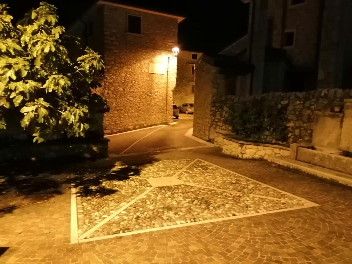 Beb Da Paolo Con Vista Lago San Zeno di Montagna Dış mekan fotoğraf