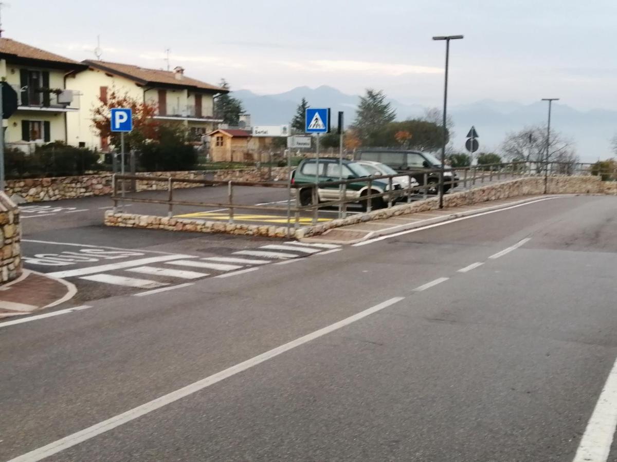Beb Da Paolo Con Vista Lago San Zeno di Montagna Dış mekan fotoğraf
